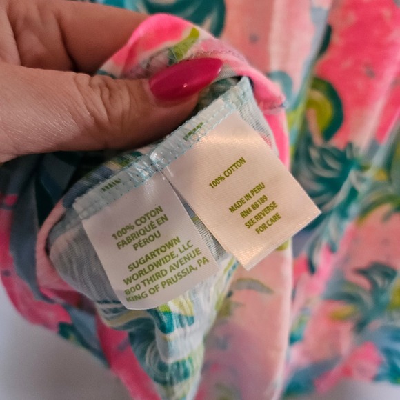 Lilly Pulitzer Etta V-neck Tshirt in Pineapple Shake Print sz XXL - Picture 5 of 5